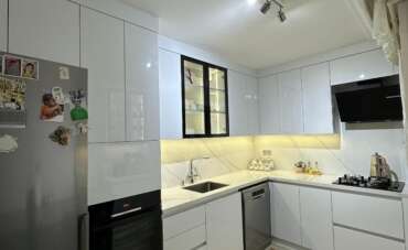 Akrilik Mutfak Dolabı ve Kahve Köşesi Uygulamamız